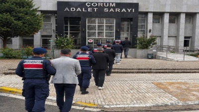 Çorum’da kaçak kazı ve tarihi eser kaçakçılığına yönelik düzenlenen operasyonda