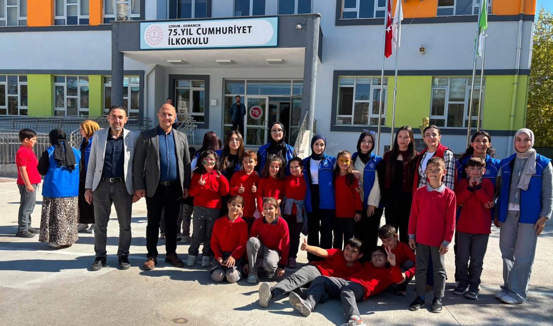 Osmancık Gençlik Merkezi’nden 75. Yıl Cumhuriyet İlkokuluna Ziyaret GSB Osmancık Gençlik Merkezi, “Merkezim Her Yerde” etkinlikleri kapsamında Osmancık